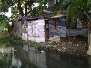 casa barata por agua